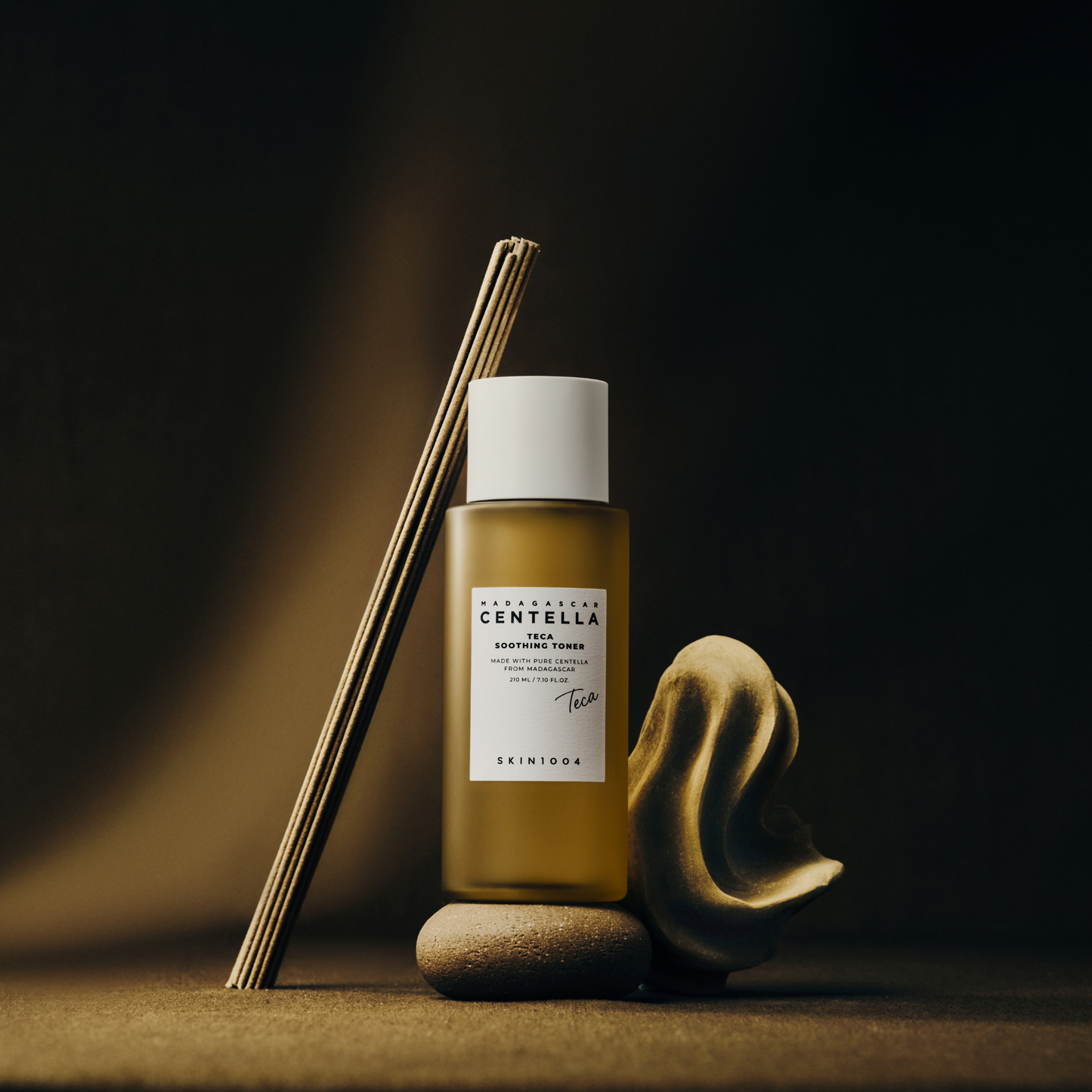 Madagascar Centella Teca Soothing Toner - Καταπραϋντικό & Ενυδατικό Toner με Ήπια Απολέπιση