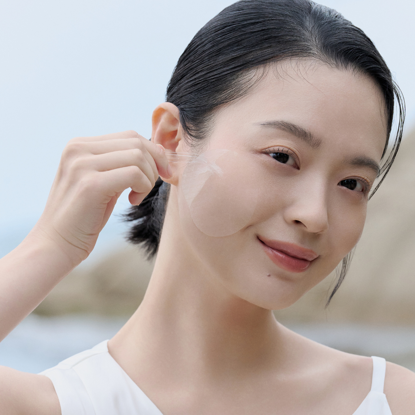 Madagascar Centella Hyalu-Cica Jelly-Fit Ampoule Pad