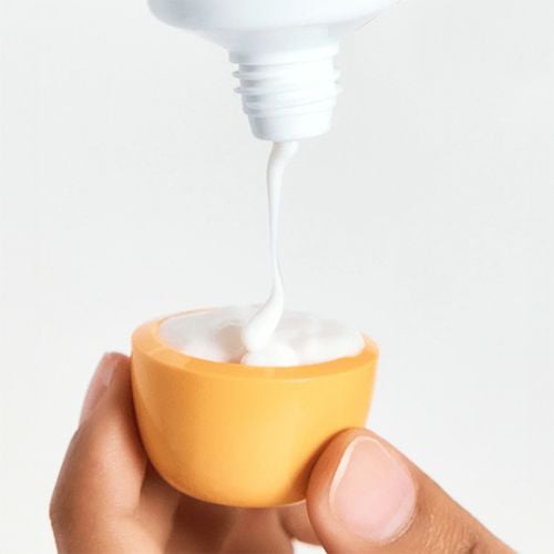 Zero-Cast Moisturizing Finish Sunscreen SPF50+